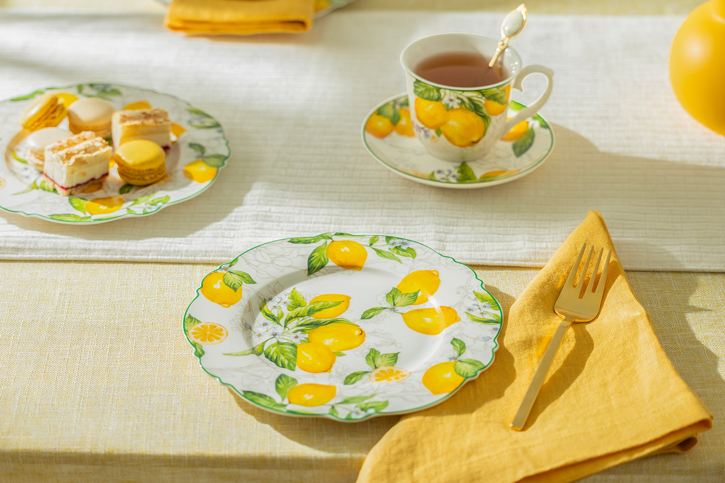 Lemon Garden Fine Porcelain Dessert Plate