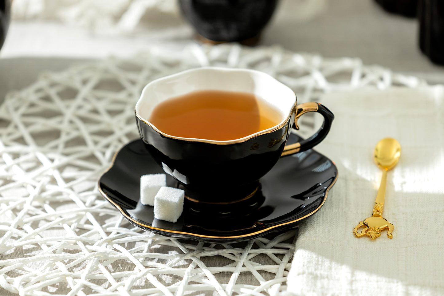 Black Gold Scallop Fine Porcelain Tea Set