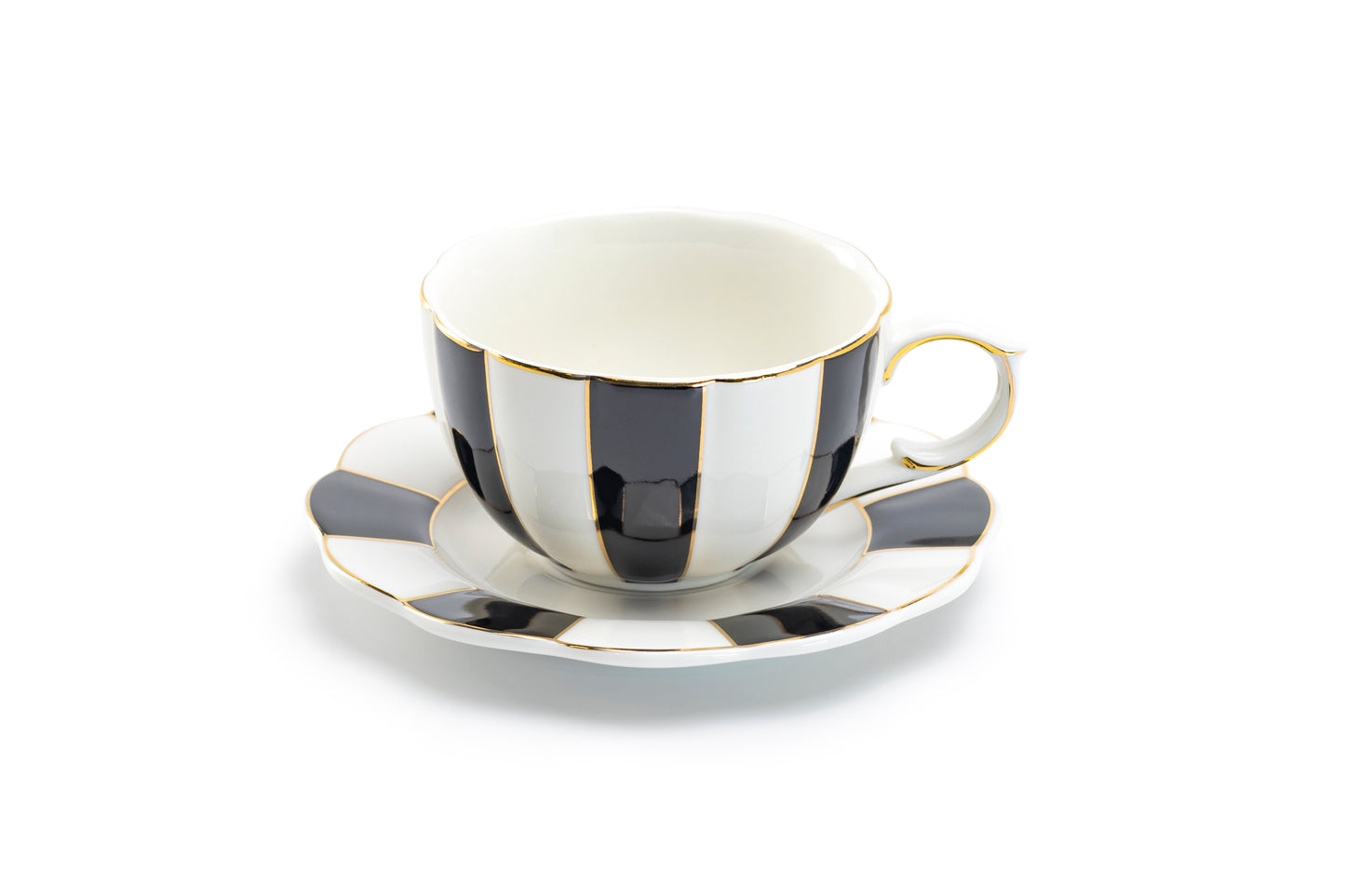 Black and White Scallop Fine Porcelain Tea Cup and Saucer