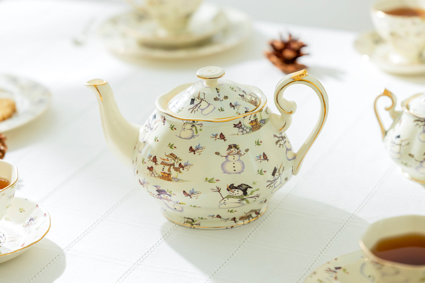 Holiday Snowmen Fine Porcelain Teapot