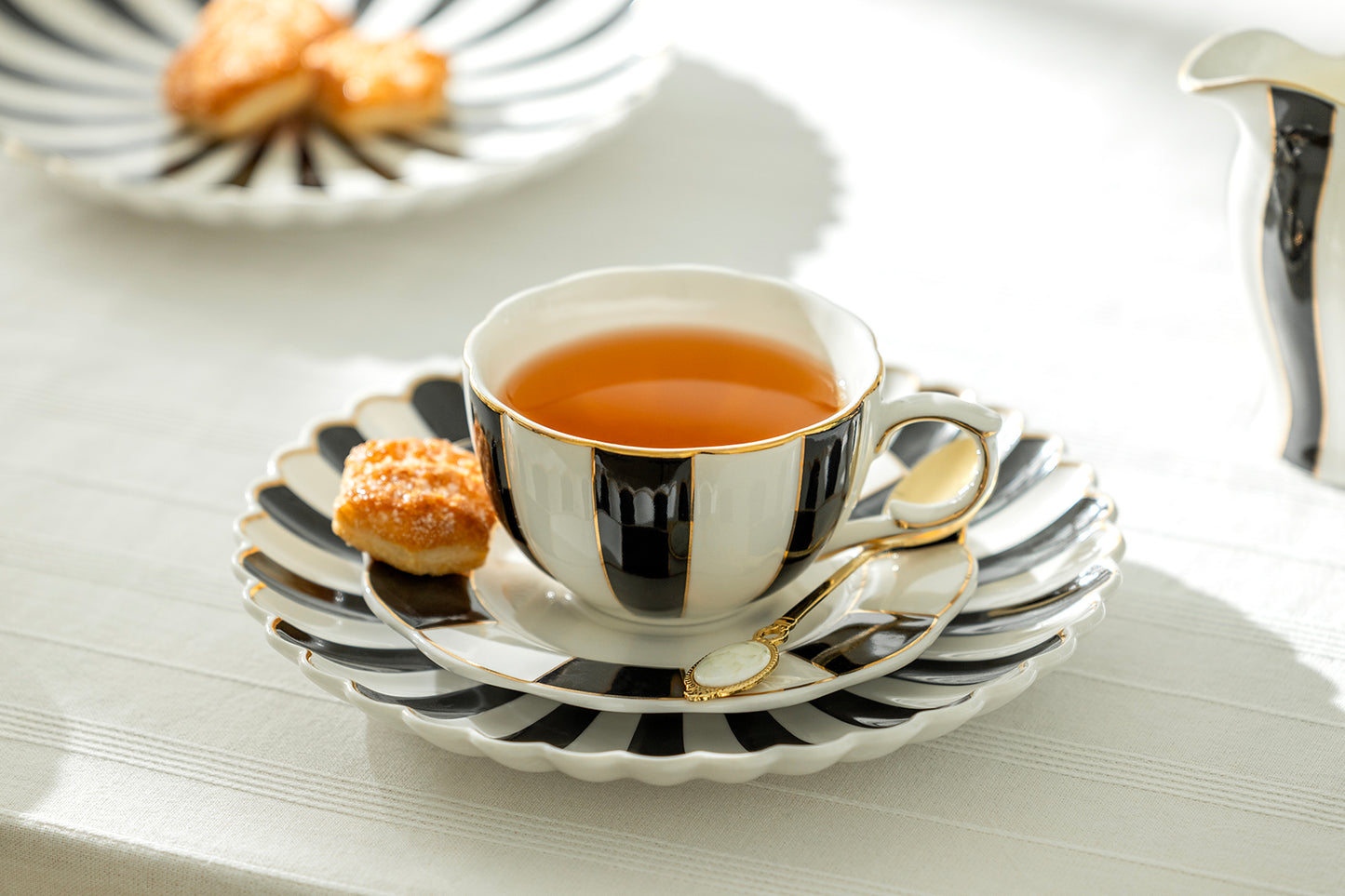 Black and White Scallop Fine Porcelain Tea Cup and Saucer