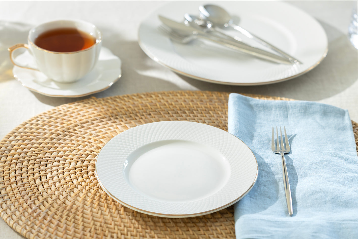 White Gold Sia Fine Porcelain Dessert Plate