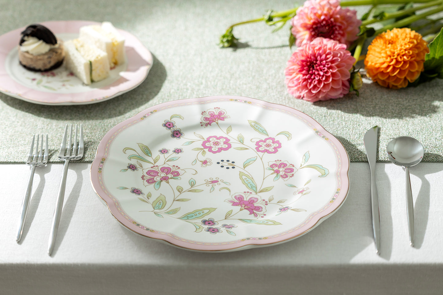 Pink Corn Flowers with Pink Rim Fine Porcelain Dinner Plate