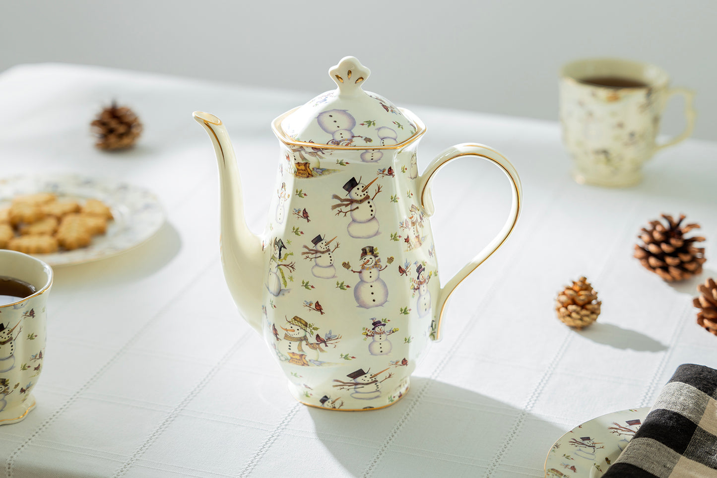 Holiday Snowmen Fine Porcelain Hot Chocolate Pot