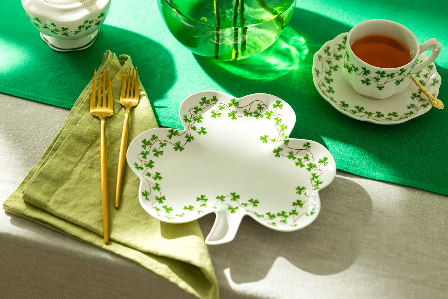 Shamrock Fine Porcelain Serving Plate