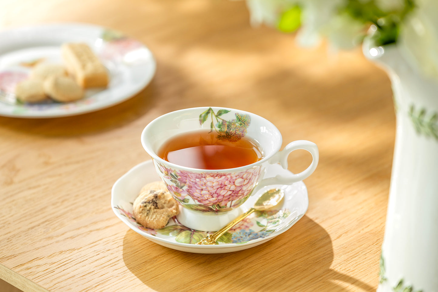 Hydrangea with Hummingbird Bone China Cup and Saucer