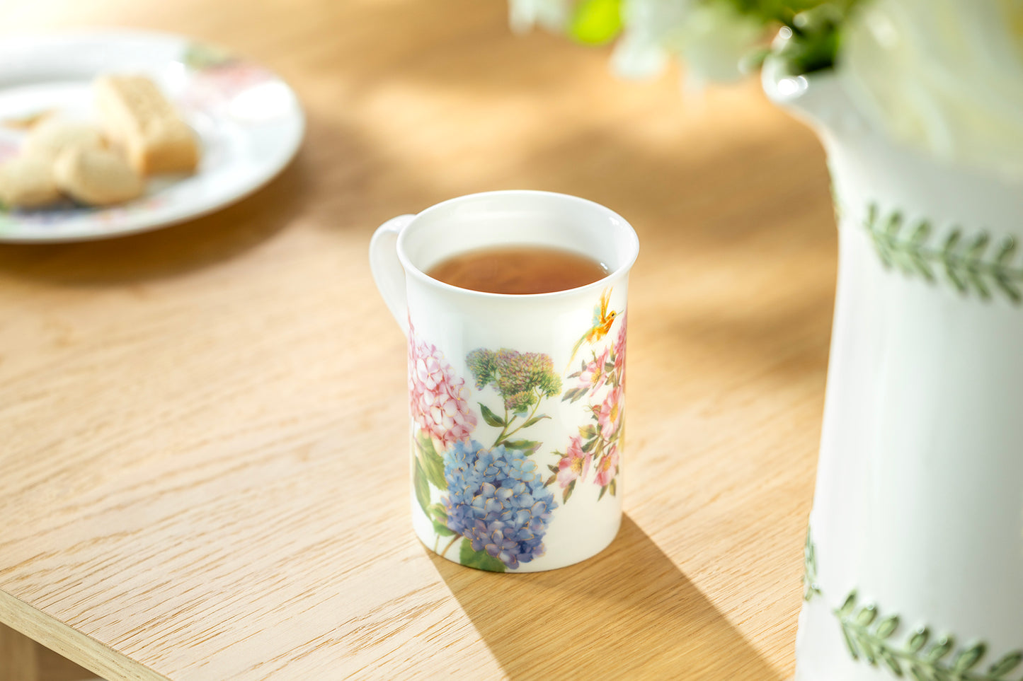 Hydrangea with Hummingbird Bone China Mug