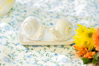 White Gold Snails Ceramic Salt and Pepper Shaker Set
