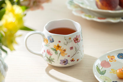 Cottage Meadow Floral Mug