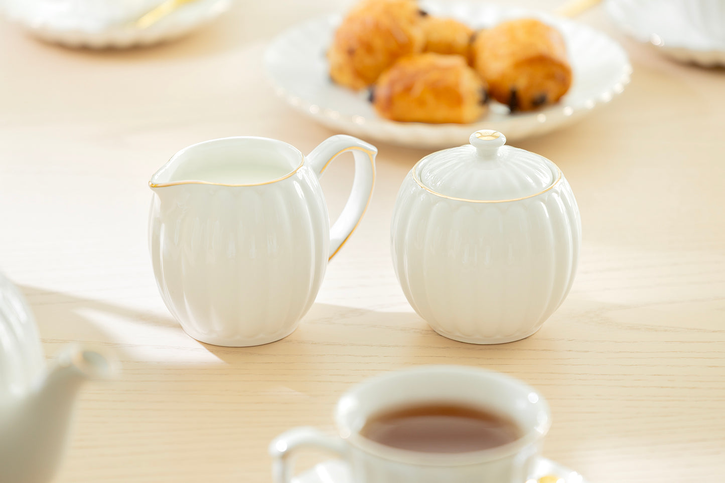 White Gold Shell Fine Porcelain Tea Set