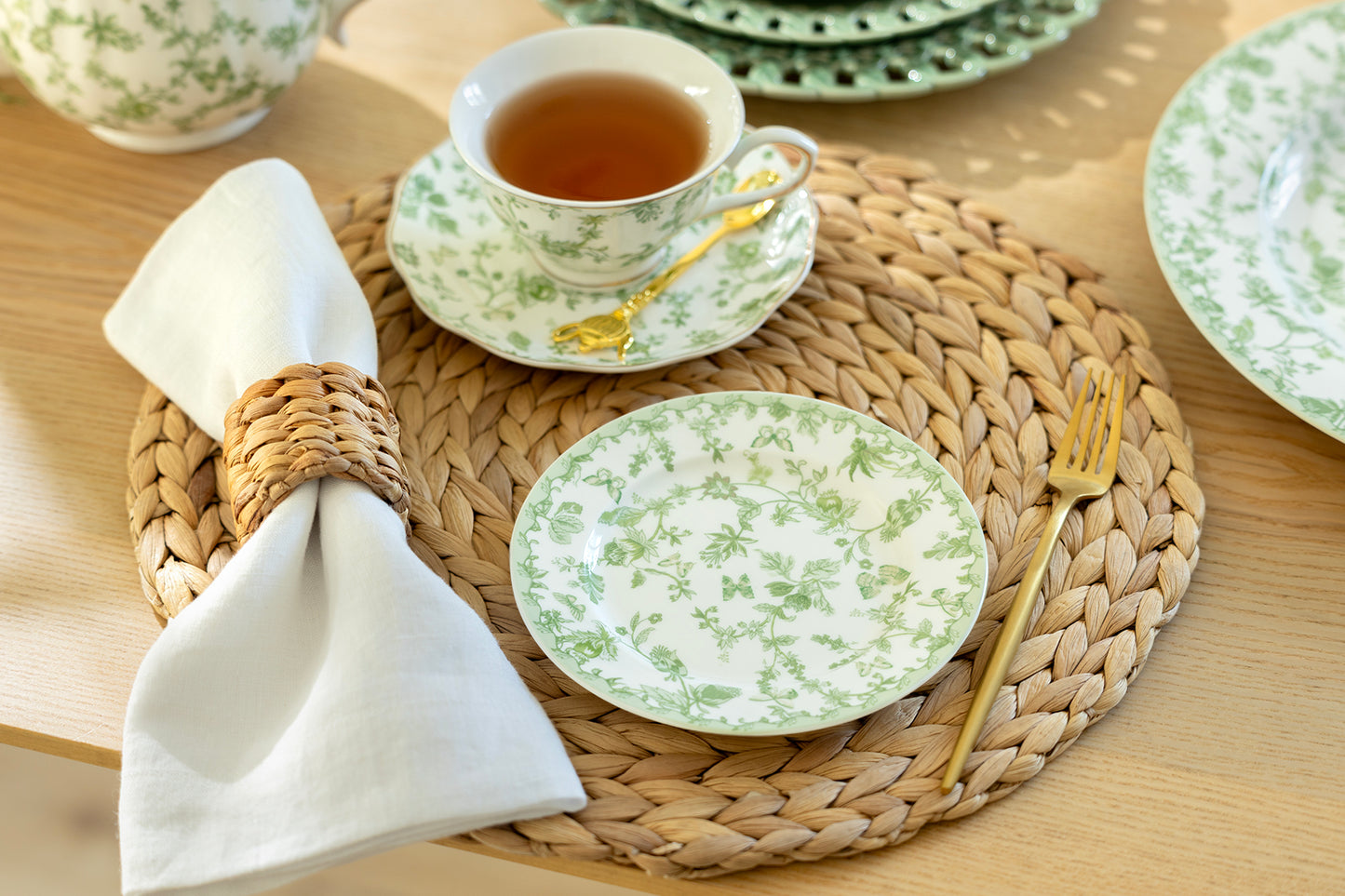 Greeny Garden Fine Porcelain 6.15" Appetizer Plate